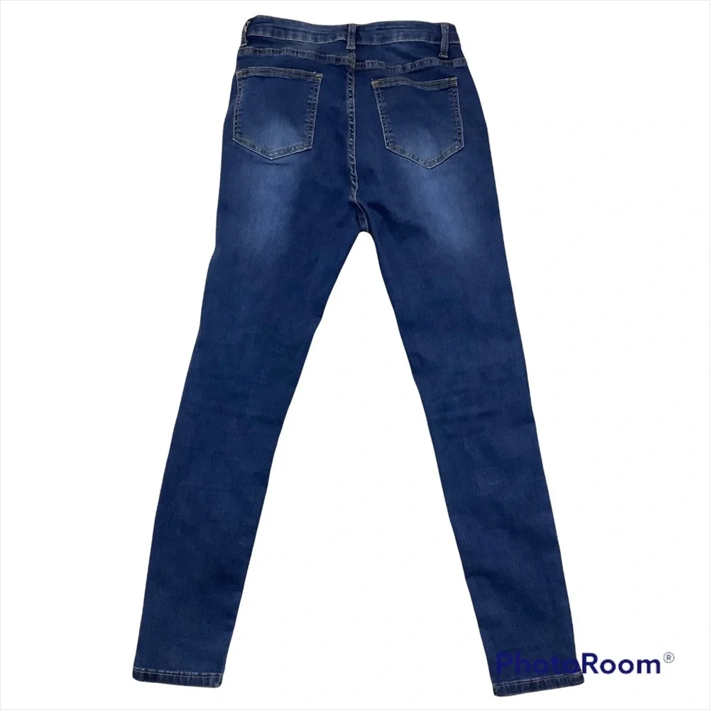 Shein Womens Size M (26x26) High Waisted Distressed Mom Jeans - Picture 2 of 8